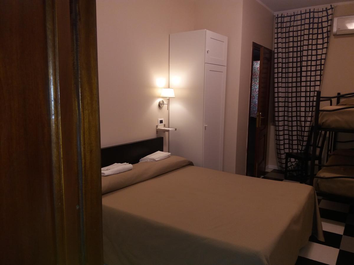 Hotel Il Castelletto Roma Exterior foto