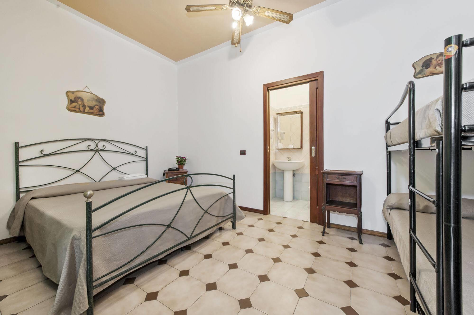 Hotel Il Castelletto Roma Exterior foto